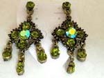 Quality crafted wholesale ladies fashion earring jewelry shop.Cz earrings with green rhinestones