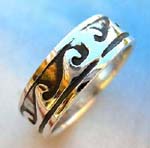 Wholesale religious jewelry supply outlet. Celtic ring with thick sterling silver in 'the wave' design